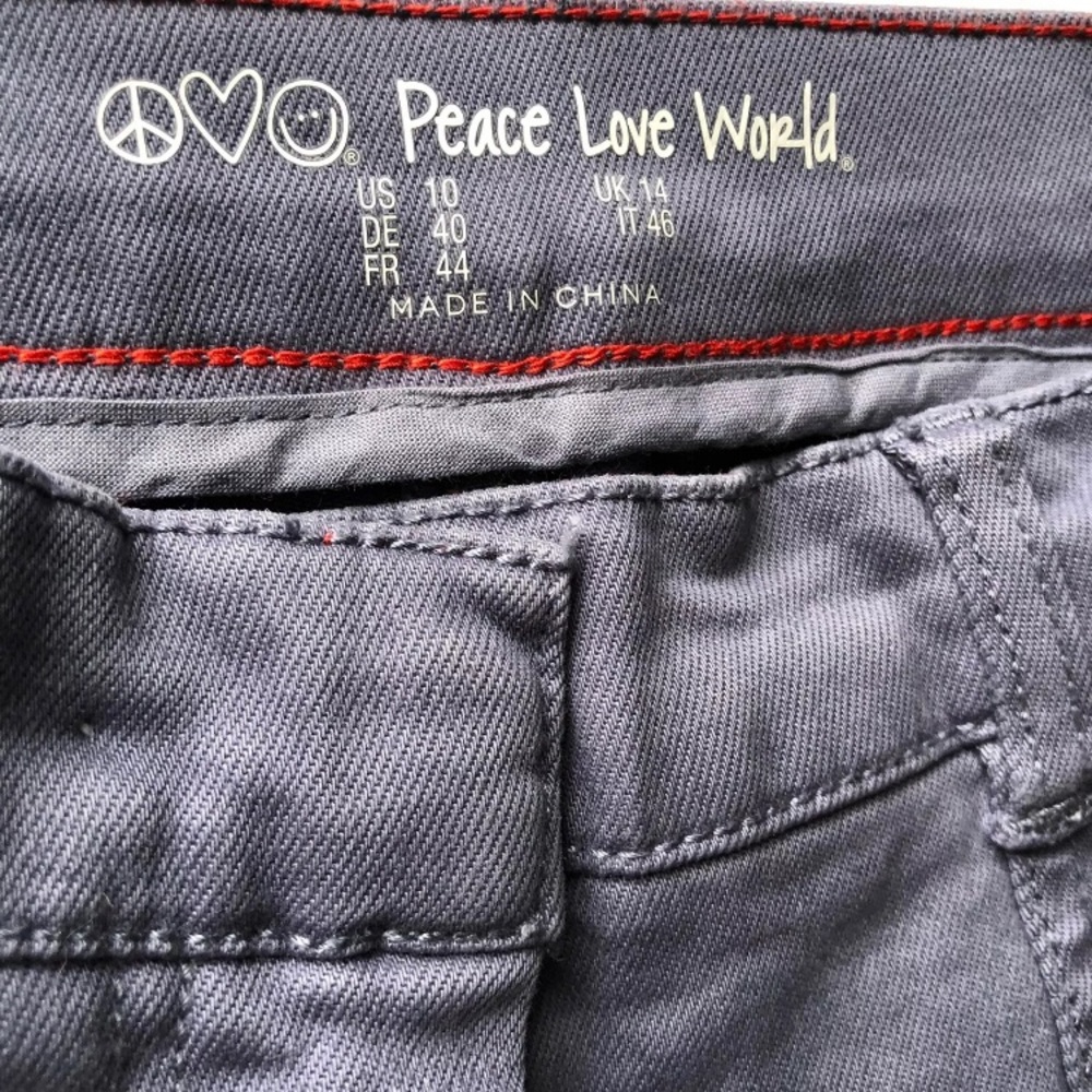 Peace Love World Twill Wide Leg Crop Pants 10 Blue - Picture 5 of 6